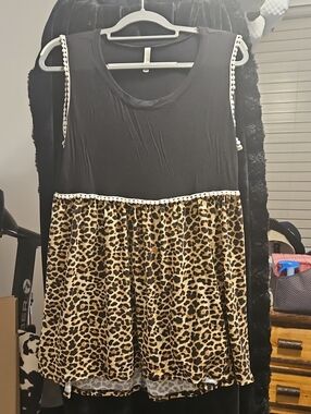 Celeste Black Tank Tunic with Leopard Print Bottom